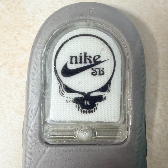 NIKE x Grateful Dead SB Dunk Low "Green Bear" Men’s Size 11 # CJ5378-300 - Picture 5 of 16